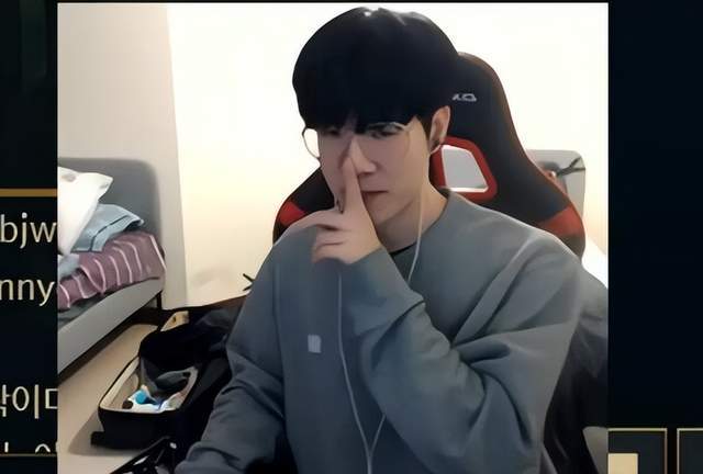 Uzi ：老头杯那个名单的人全参加我只能说那就是世界总决赛